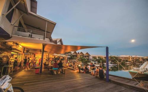 Marina Views Cozy 3br Villa In Tipperary Waters