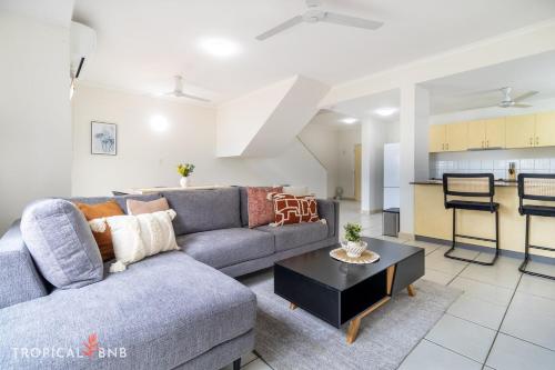 Marina Views Cozy 3br Villa In Tipperary Waters