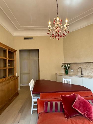 Elegante appartamento con terrazzo, Rome (photo 9)