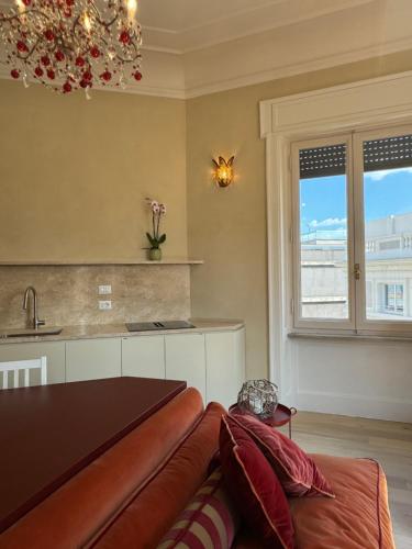 Elegante appartamento con terrazzo, Rome (photo 8)