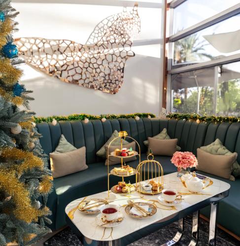 Hilton Dubai Creek - image 7