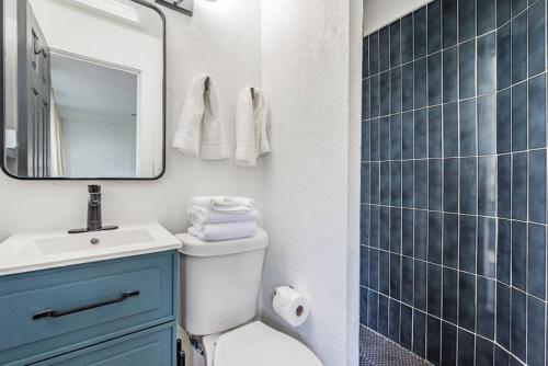 Charming Studio - Urban Living in St. Petersburg in St Petersburg, USA