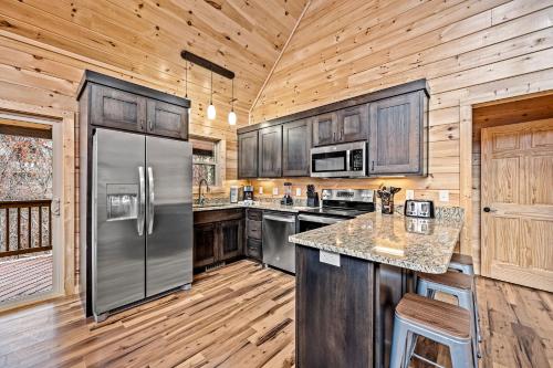 Bear Mountain Retreat in Sevierville, USA