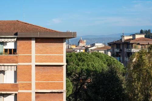 Crystal house FRONT TRAMVIA