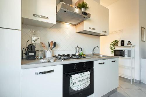 Crystal house FRONT TRAMVIA