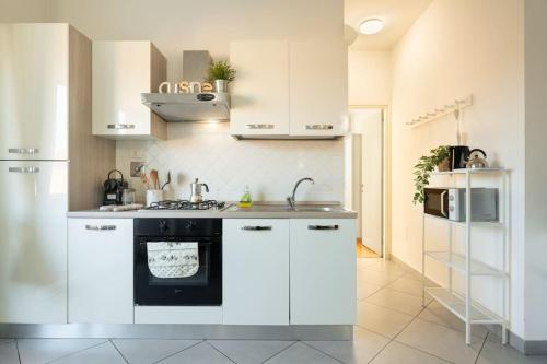 Crystal house FRONT TRAMVIA