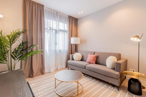 Home Art Apartments Bernabéu, Madrid (photo 3)