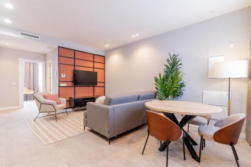 Home Art Apartments Bernabeu in Tetuan