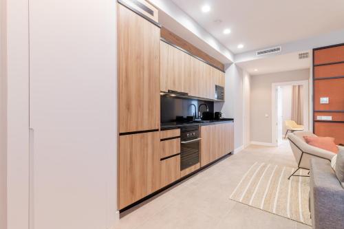 Home Art Apartments Bernabéu