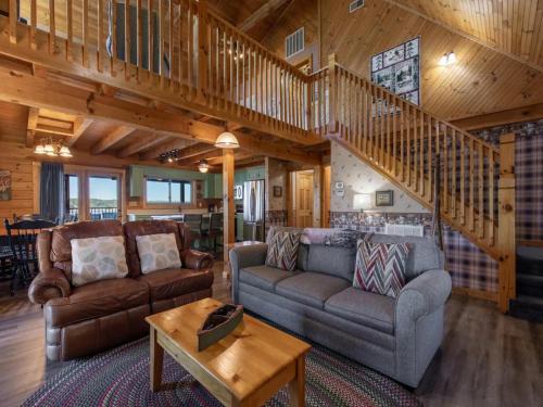 BEST VIEWS LAKE FRONT Waters Edge BEST VIEWS LAKE FRONT Waters Edge