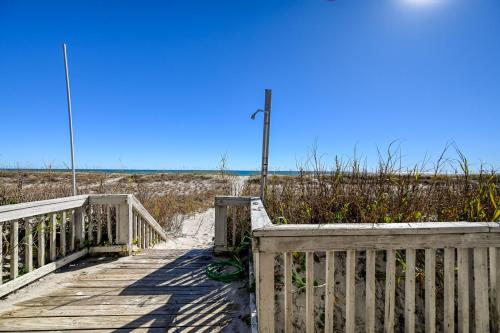 Sea-clusion House Sea-clusion House