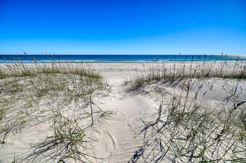 Sea-clusion House Sea-clusion House