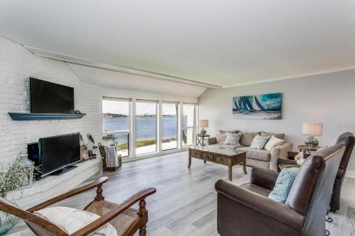 Sabine Dream - Treehouse Complex 3B Townhome