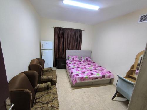 Rooms opposite mega mall in telephone shops roundabout flat no 203 Rooms opposite mega mall in telephone shops roundabout flat no 203