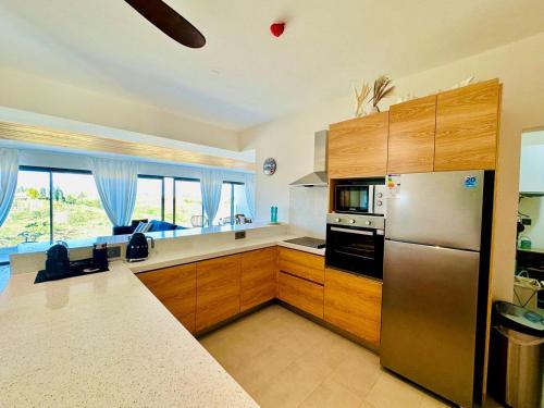 Island Breeze Apartment