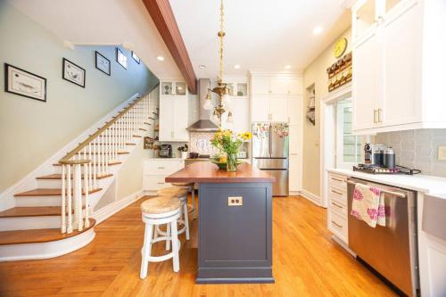 Historic 4br Trinity Park Home Near Duke