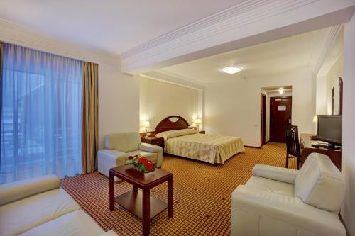 Hotel Citrin - Adults Only Set in a prime location of Brasov, Hotel Citrin puts everything the city has to offer just outside your doorstep. The property has everything you need for a comfortable stay. Service-minded staff will