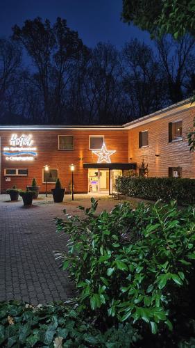 Hotel am Springhorstsee 4