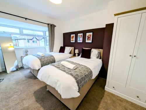 Spacious 3 BDRM with Driveway , Garden, Blyth in Blyth