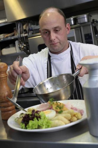 赫伯格小天鹅餐厅酒店 赫伯格小天鹅餐厅酒店