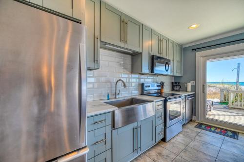 Sea-clusion House Sea-clusion House