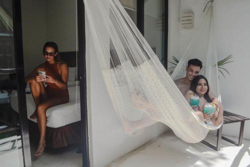 Siesta Fiesta Hotel Adults Only - 5th Avenue