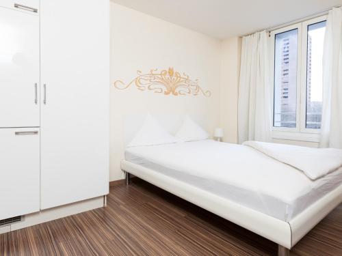 1 double bed