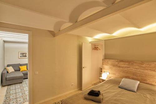 Acogedor apartamento en la Sagrada Familia, Барселона (фото 8)