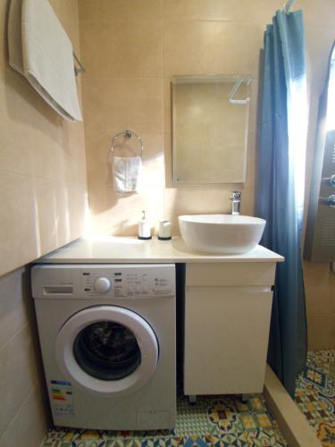 Seaside Rustic Flat in Harbour Tourist Area, Paphos (photo 3)