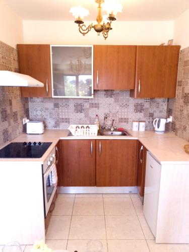 Seaside Rustic Flat in Harbour Tourist Area, Paphos (photo 8)