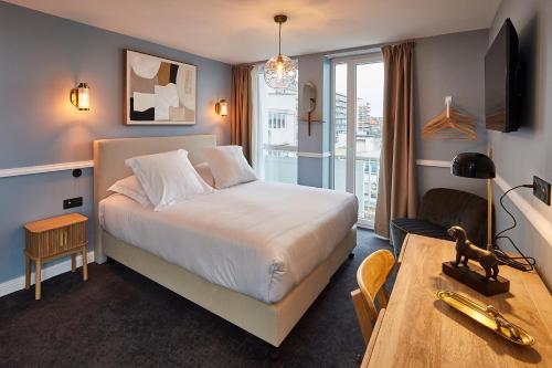 1 queen bed