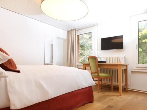 room detail thumbnail 0