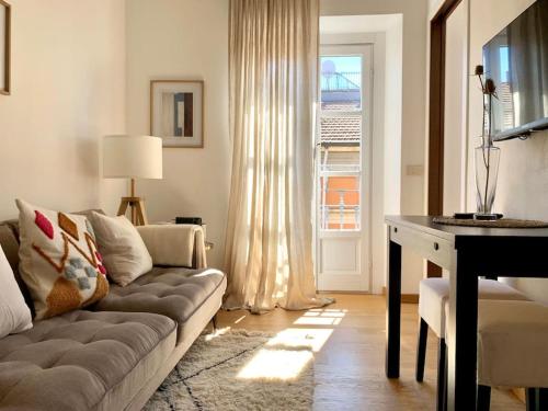 Cute Apartment - city center, Milan