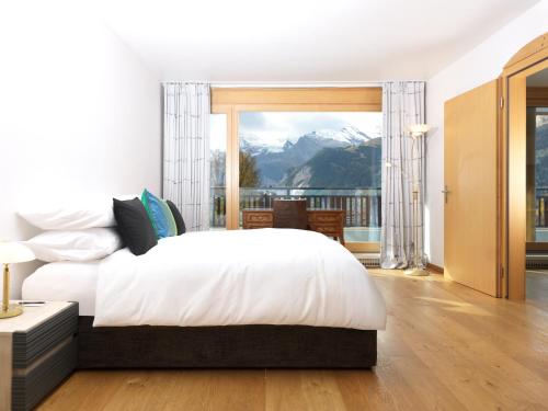 4 bedrooms, 7 beds