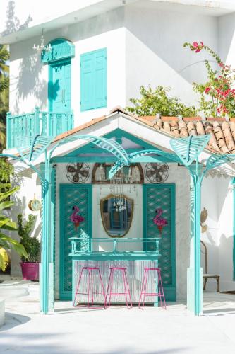 Villa Havana Hues Private Villa in 코스고다