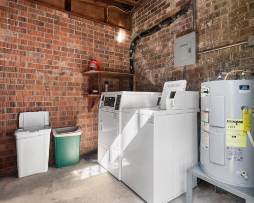 Amazing, Oasis, Mins from the beach and Charleston, Free Wine Amazing, Oasis, Mins from the beach and Charleston, Free Wine