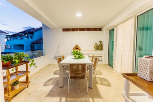 Punta Palmera Beachfront Apartment Punta Palmera Beachfront Apartment