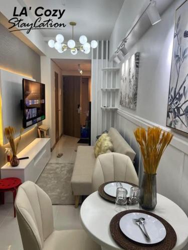 Smdc Coast Residences- LA Cozy Staycation, Manille