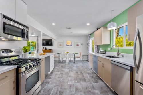 Modern Ranch Heaven - image 14