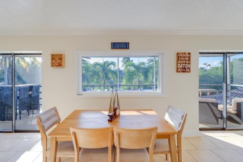Canal-Front Apt with Screened Balcony in Key Largo! in Key Largo, USA