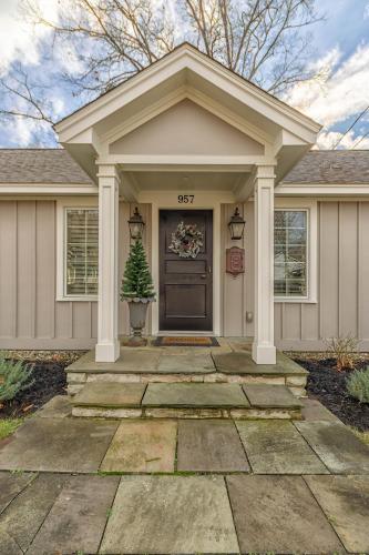 The Gardens - Lily - Walking Distance to Douglas Beach in Douglas (MI)
