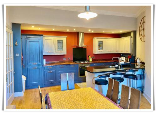 Beautifully Decorated 2Bed Apt- Gem in City Center, Эдинбург (фото 10)