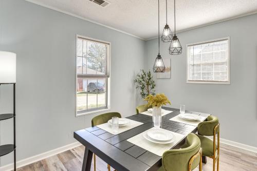 Walk to Downtown and Coffee Shop Thomasville Escape in Thomasville, USA