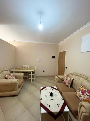 B2 Apartment 2, Tirana (photo 7)