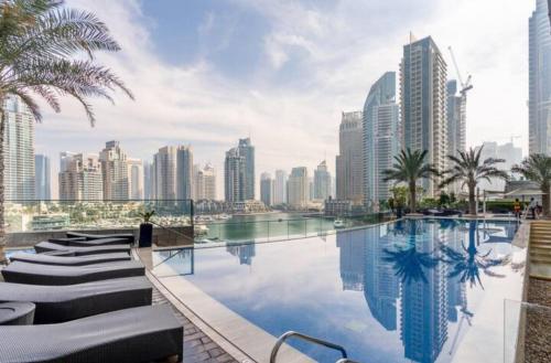 Luxurious 1BHK apartment Damac Heights Marina Dubai, Dubái (foto 10)