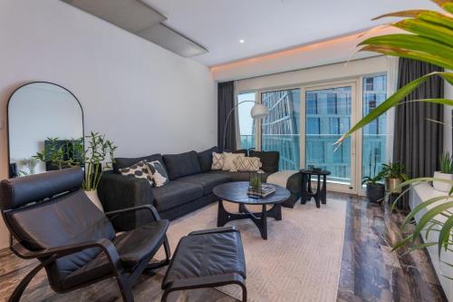 Luxurious 1BHK apartment Damac Heights Marina Dubai, Dubái (foto 5)