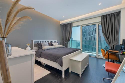 Luxurious 1BHK apartment Damac Heights Marina Dubai, Dubái (foto 3)