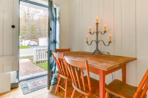 Historical Thurmont Escape with Furnished Deck! in Thurmont, USA