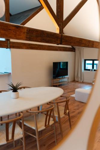 Зручності, Spacious, newly renovated loft - 107m2 in Сінт-Ніклас