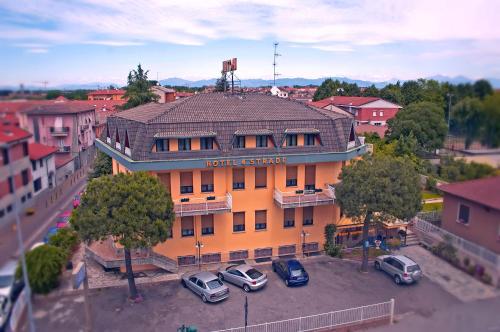 

Hotel Quattro Strade